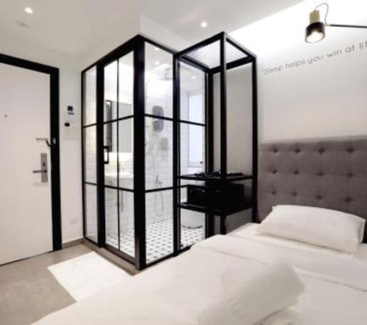 Z Hotel