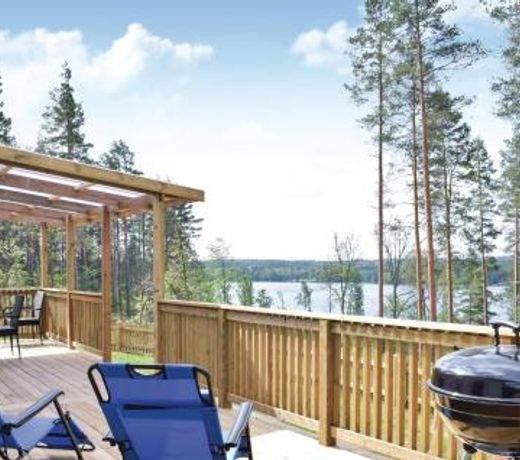 Two-Bedroom Holiday Home in Malilla