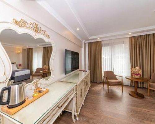 CZN Burak Hotel - Стамбул - фото 1