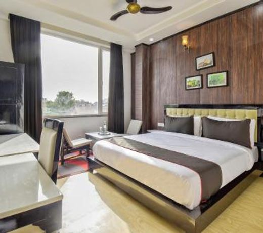 Townhouse OAK Vaishali Plaza Jaipur