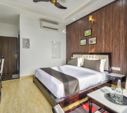 Townhouse OAK Vaishali Plaza Jaipur