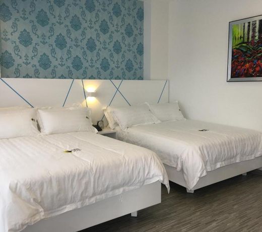 Luma Plaza Hotel