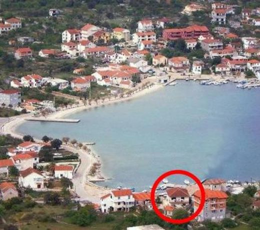 Apartments by the sea Vinisce, Trogir - 16860