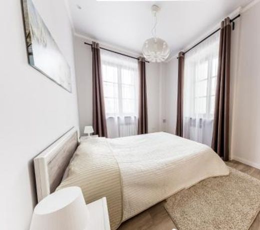 Apartment - Victory Square