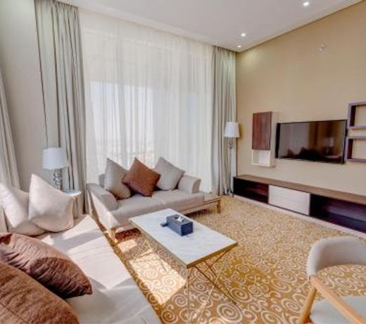 Crown Rose Hotel
