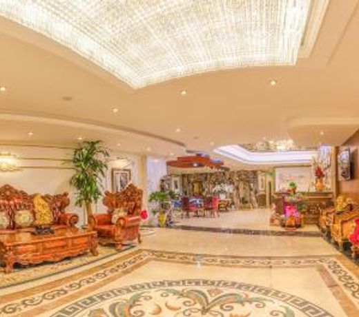 Queen T&T Dalat Hotel