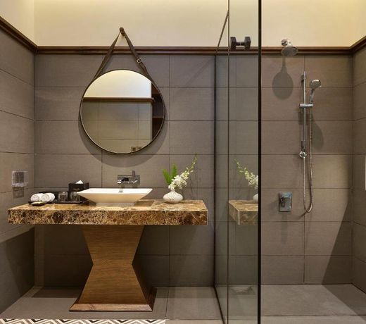 Senna Hue Hotel