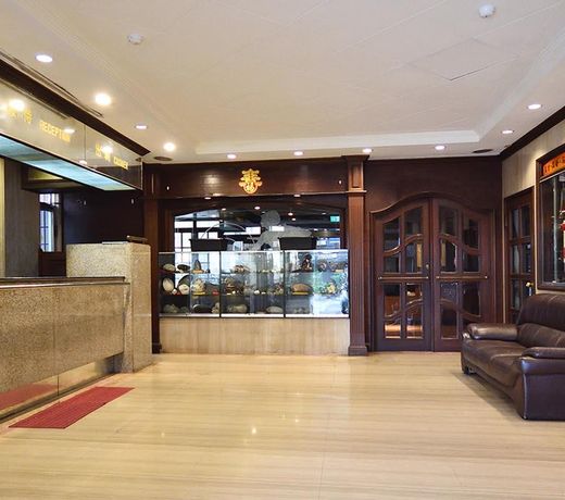 Yuan Shin Hotel