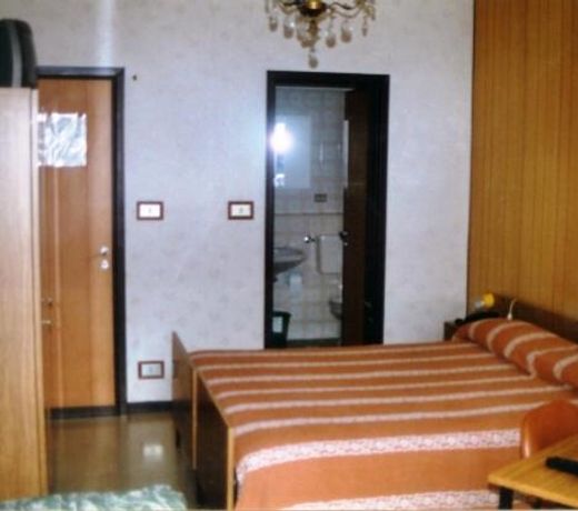 Dufour Hotel