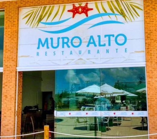 FLAT MURO ALTO CONDOMÍNIO CLUBE