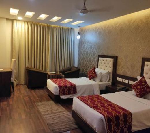 Hotel JSR Continental