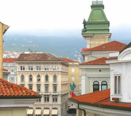 Piazza Grande City Residence