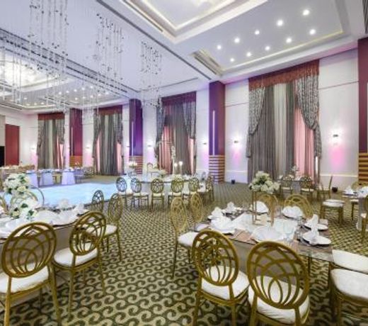 Tolip Family Park Hotel