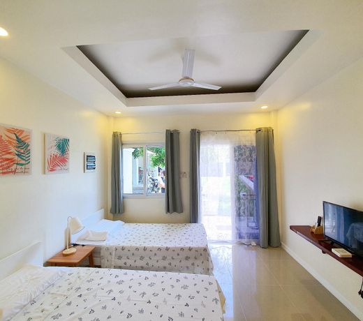 Villa del OZ Resort