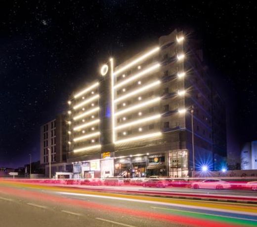 Lahoya Hotel