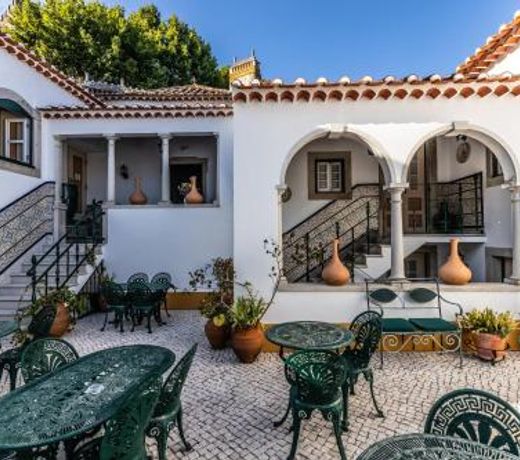 Casa de S. Thiago do Castelo