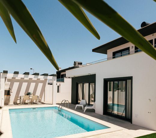 Obidos house with private pool