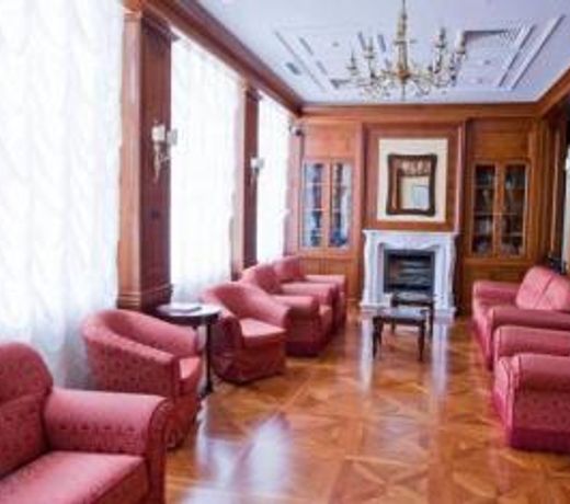 Parus Hotel