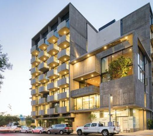 Sonder â The Continental