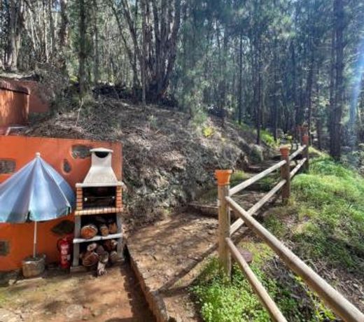 Casa Rural en medio del bosque, El Lance