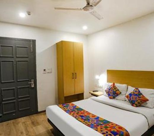 OYO Townhouse 286 Vaishali Dakshini Pitampura