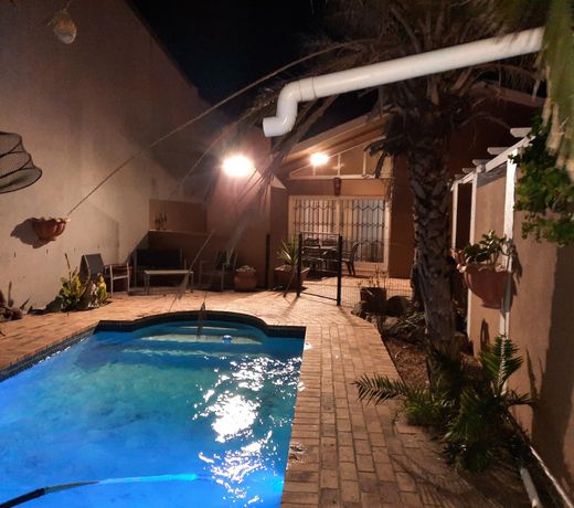 TwinnPalms Accommodation
