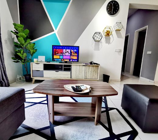 Bukit Indah@Legoland/Hellokitty/Aeon/Tesco