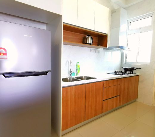 Luxury Twin Galaxy Condo 2 Room 8 Guest Town Area