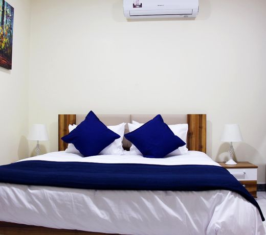 Meridiana Residences # 1