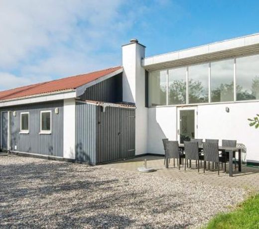 6 person holiday home in Tarm