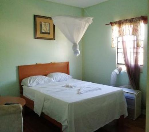 Ms. Holder's Comfort Villa