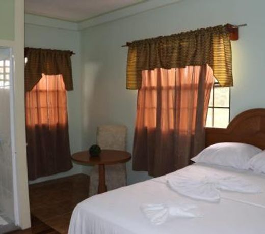 Ms. Holder's Comfort Villa