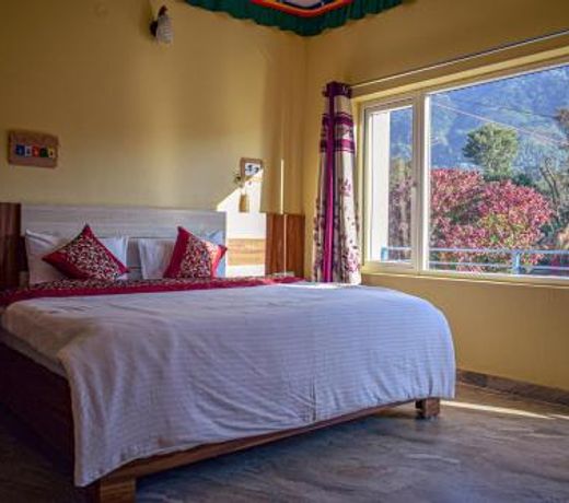 Sakura Guest House