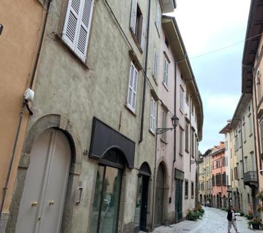 Borgo Pignolo 49