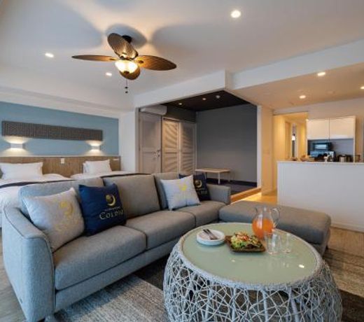 Aqua Palace Chatan by Coldio Premium