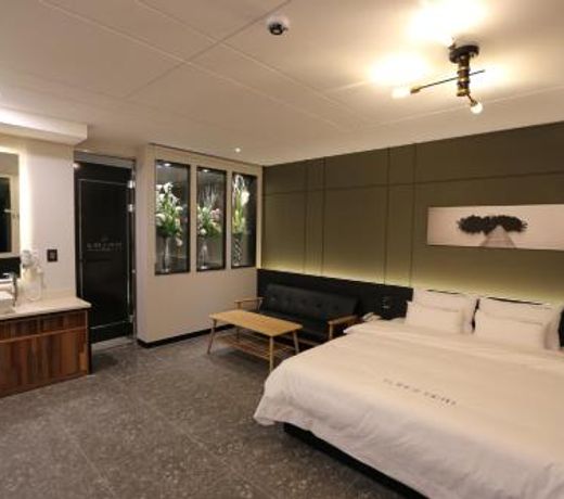 Idea Hotel