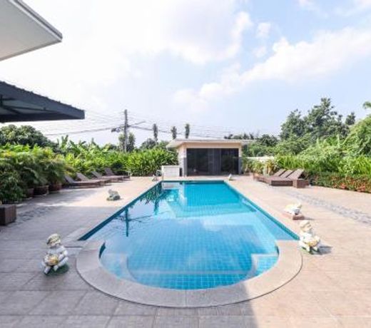Relax Garden House