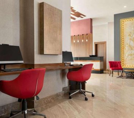 Ramada by Wyndham Van