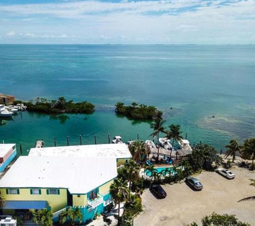 Conch Key Fishing Lodge & Marina