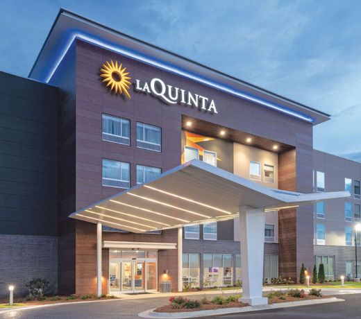 La Quinta Inn & Suites by Wyndham Opelika Auburn
