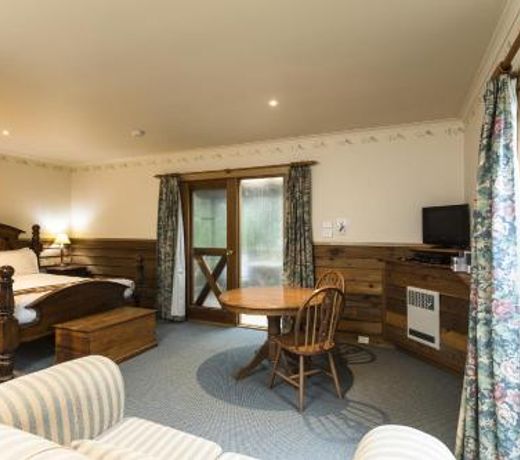 Cradle forest inn