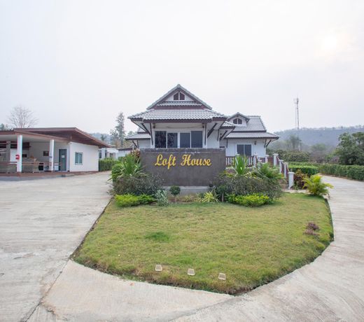 OYO 659 Loft House Homestay