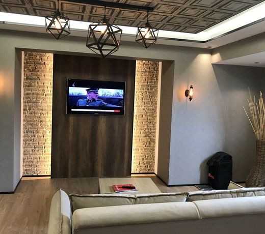 Arnavutkoy House Airport