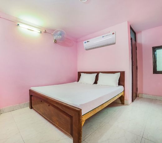 SPOT ON 44237 SAI GUEST HOUSE