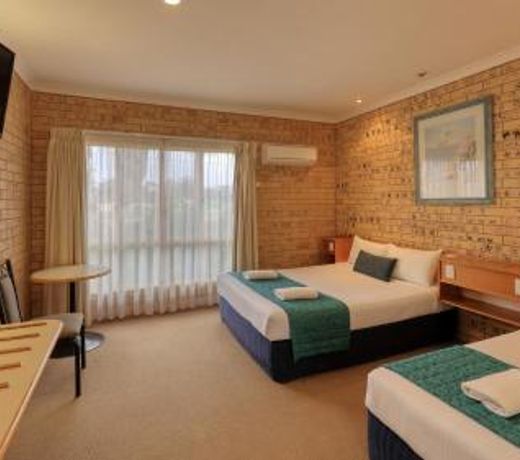 Mulga Country Motor Inn