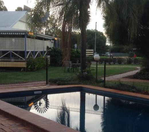 Tambo Mill Motel & Caravan Park