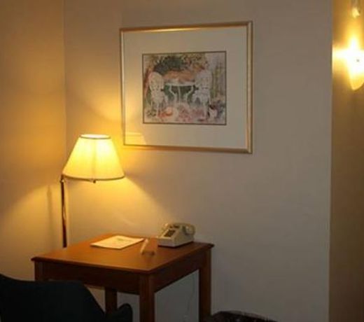 Emerald Inn