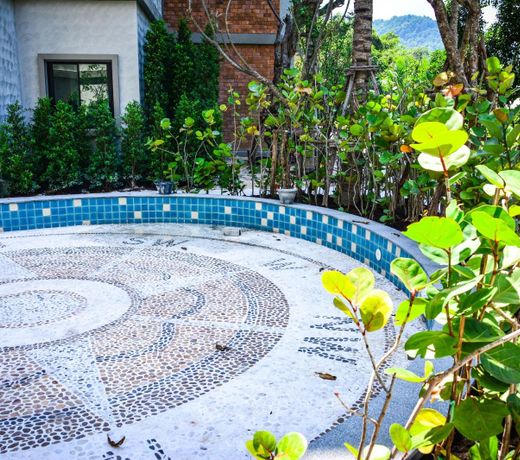 Naiyang beach cozy apartment near airport
