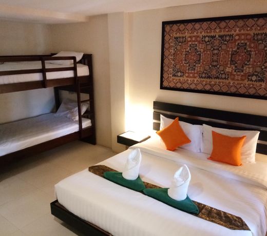 Island Patong Beachfront Hotel