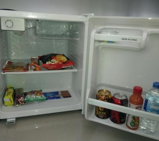 Queens Airport Residence